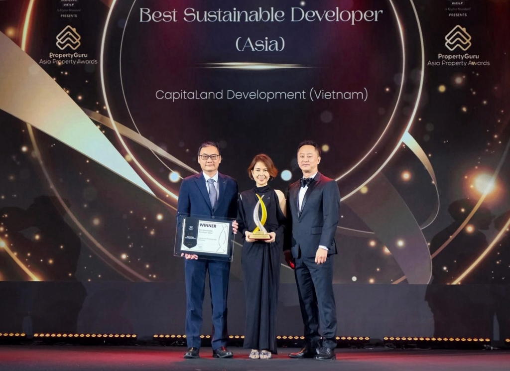 CapitaLand Development Vietnam nhận giải Best Sustainable Developer Asia tại PropertyGuru Asia Property Awards